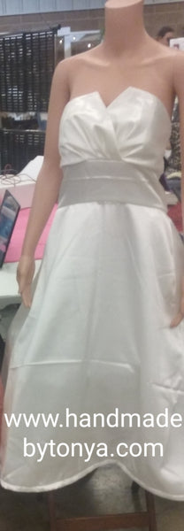 Formal/Semi-formal Satin Dress w Crumbcatcher bodice